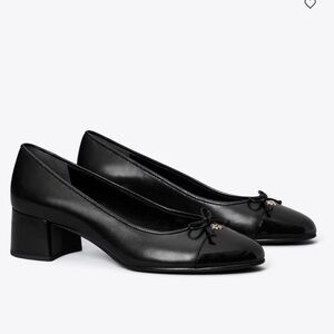 TORY BURCH BLACK CAP TOE PUMP HEEL | 8